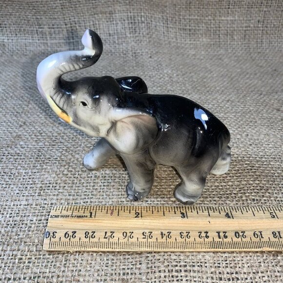 Vintage Porcelain 4" Elephant Figurine Made In Japan 4" tall - Picture 9 of 9